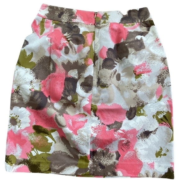Halogen Floral Print MIDI Skirt Size 4P NWOT - Picture 2 of 13